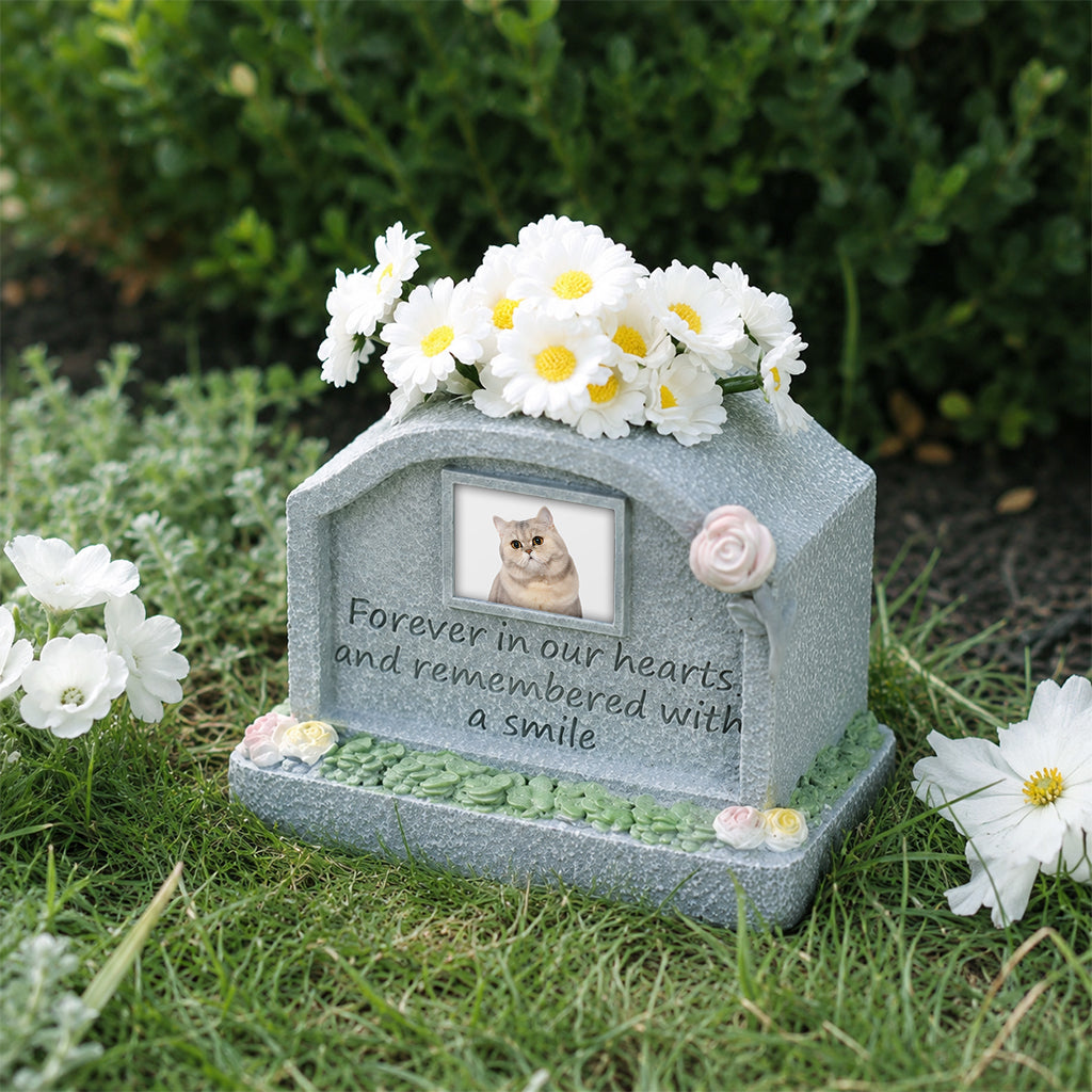 Front view of cat memorial resin figurine showing personalized photo frame and engraved name